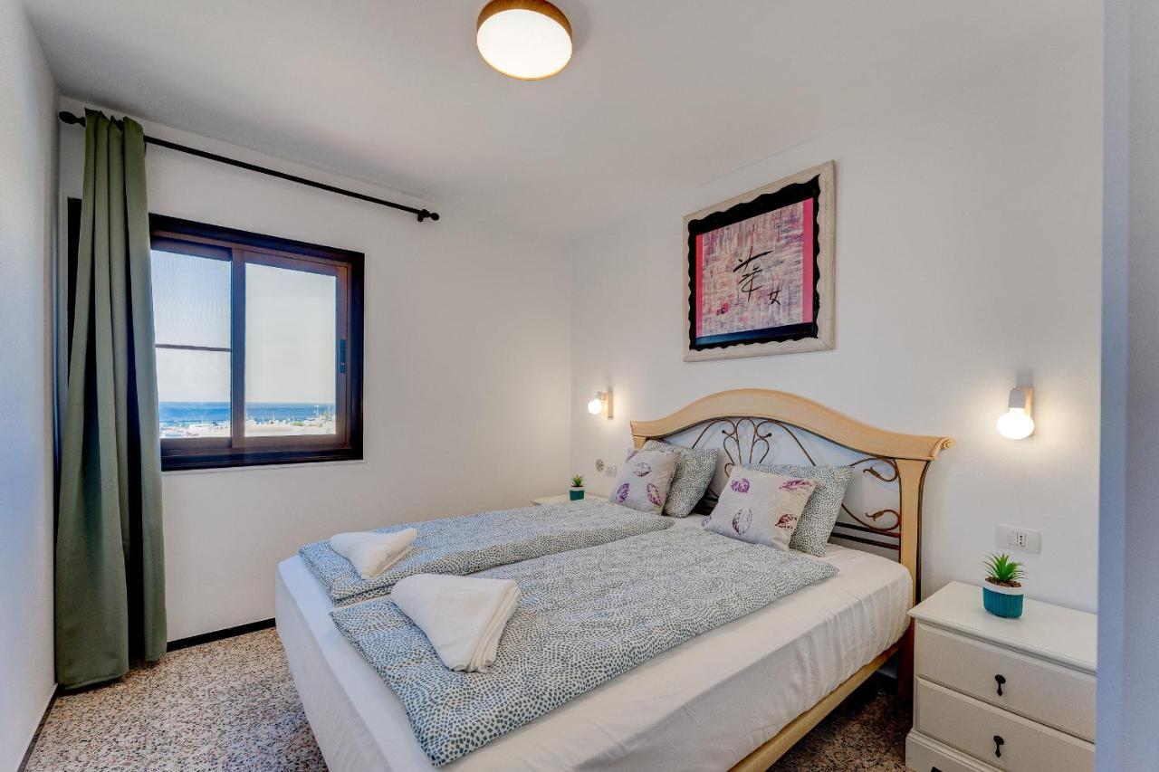 Los Cristianos Achacay Bluesky Apartment 外观 照片